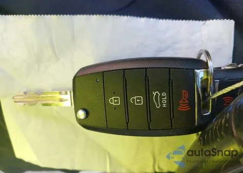 2018 Kia Forte S from USA, damaged, VIN 3KPFL4A71JE241949
